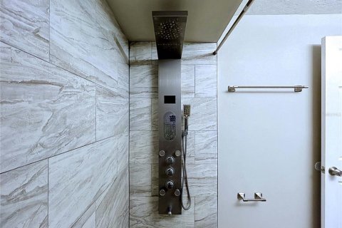 Купить кондоминиум в Нью-Порт-Ричи, Флорида 6 комнат, 77.2м2, № 2197810 - фото 17