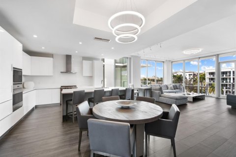Condominio en venta en Fort Lauderdale, Florida, 3 dormitorios, 235.14 m2 № 2179890 - foto 2