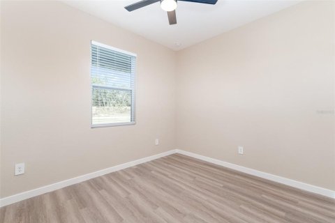 House in Ocala, Florida 4 bedrooms, 162.76 sq.m. № 2212361 - photo 17