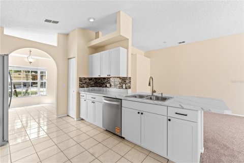 Casa en venta en Brandon, Florida, 3 dormitorios, 130.9 m2 № 1681805 - foto 24
