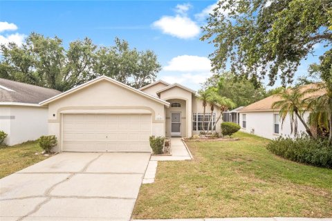 Casa en venta en Brandon, Florida, 3 dormitorios, 130.9 m2 № 1681805 - foto 1