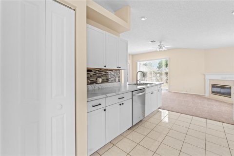 Casa en venta en Brandon, Florida, 3 dormitorios, 130.9 m2 № 1681805 - foto 23