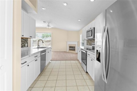Casa en venta en Brandon, Florida, 3 dormitorios, 130.9 m2 № 1681805 - foto 21