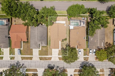 Casa en venta en Brandon, Florida, 3 dormitorios, 130.9 m2 № 1681805 - foto 3