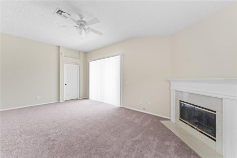 Casa en venta en Brandon, Florida, 3 dormitorios, 130.9 m2 № 1681805 - foto 8