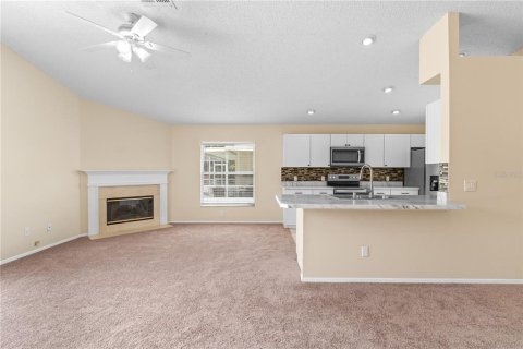 Casa en venta en Brandon, Florida, 3 dormitorios, 130.9 m2 № 1681805 - foto 29