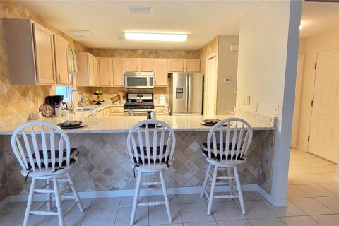 House in The Villages, Florida 2 bedrooms, 117.99 sq.m. № 1873334 - photo 5