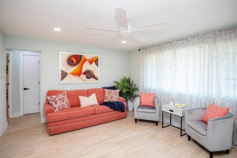 Villa ou maison à vendre à Ormond Beach, Floride: 2 chambres, 92.53 m2 № 1854431 - photo 16