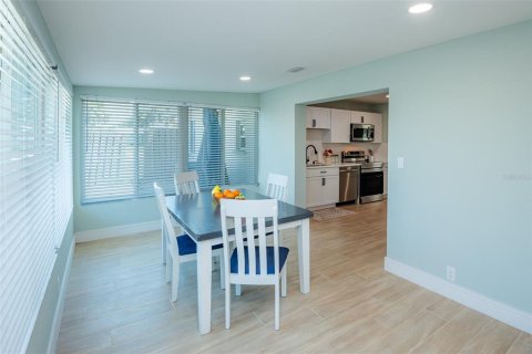 Villa ou maison à vendre à Ormond Beach, Floride: 2 chambres, 92.53 m2 № 1854431 - photo 28