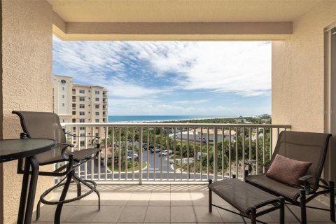 Condo in New Smyrna Beach, Florida, 2 bedrooms  № 2376674 - photo 4