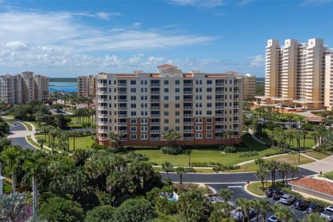 Condo in New Smyrna Beach, Florida, 2 bedrooms  № 2376674 - photo 13