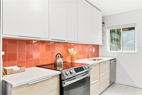 Casa en venta en Orlando, Florida, 3 dormitorios, 154.59 m2 № 2359161 - foto 7