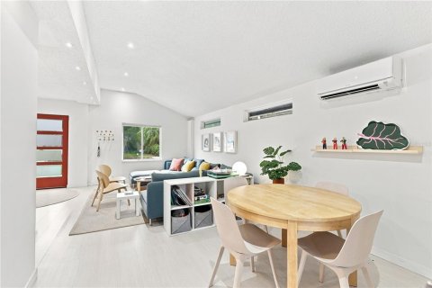 Casa en venta en Orlando, Florida, 3 dormitorios, 154.59 m2 № 2359161 - foto 11