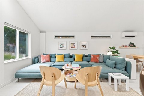 Casa en venta en Orlando, Florida, 3 dormitorios, 154.59 m2 № 2359161 - foto 10