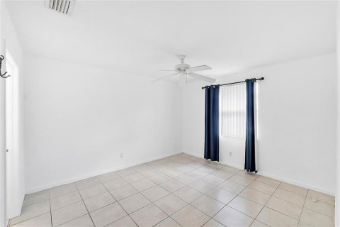 Copropriété à louer à Sunrise, Floride: 2 chambres, 82.31 m2 № 2085608 - photo 10