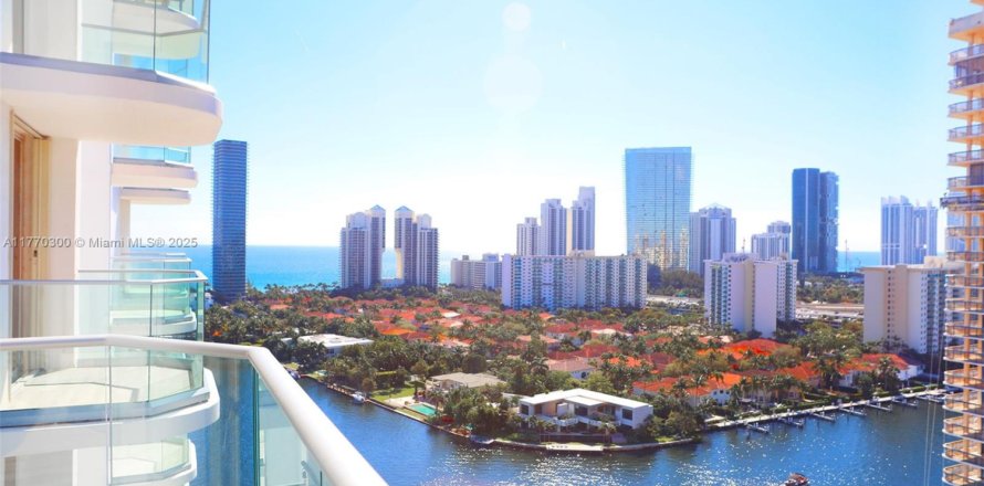 Condo in Aventura, Florida, 3 bedrooms  № 1711481