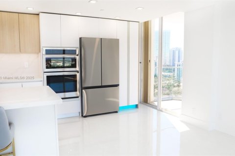 Condo in Aventura, Florida, 3 bedrooms  № 1711481 - photo 5