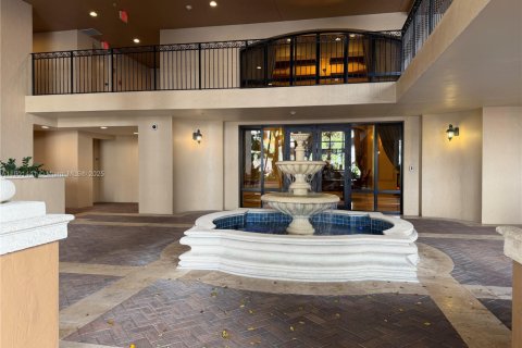 Купить кондоминиум в Корал-Гейблс, Флорида 2 спальни, 99.59м2, № 2021045 - фото 29