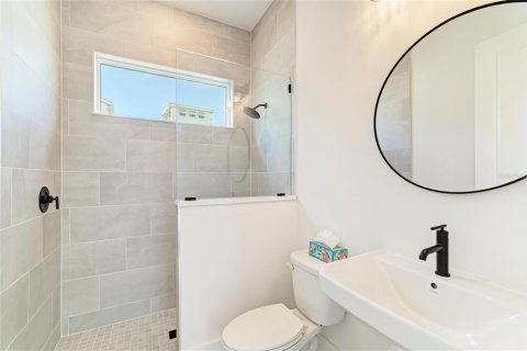 House in Bradenton, Florida 4 bedrooms, 362.41 sq.m. № 2149542 - photo 14