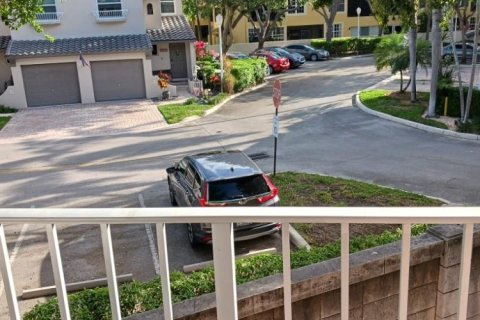 Copropriété à louer à Pompano Beach, Floride: 1 chambre, 65.03 m2 № 1070225 - photo 1
