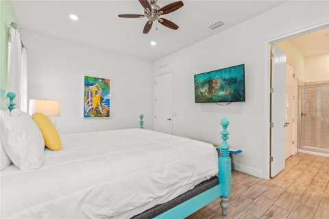 Villa ou maison à louer à Kissimmee, Floride: 2 chambres, 121.24 m2 № 2147927 - photo 13