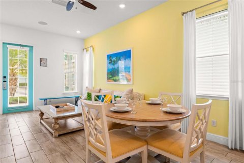 Villa ou maison à louer à Kissimmee, Floride: 2 chambres, 121.24 m2 № 2147927 - photo 10