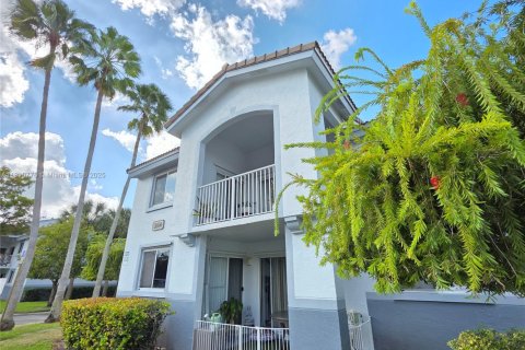 Купить кондоминиум в Дейви, Флорида 3 спальни, 122.07м2, № 1969773 - фото 2