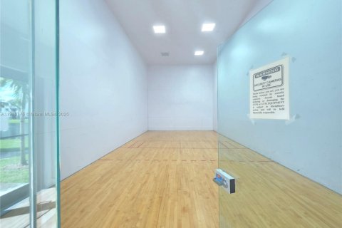 Купить кондоминиум в Дейви, Флорида 3 спальни, 122.07м2, № 1969773 - фото 15