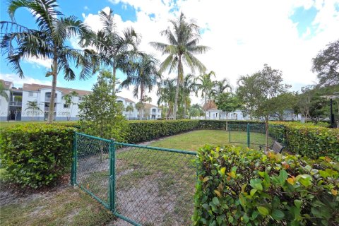 Купить кондоминиум в Дейви, Флорида 3 спальни, 122.07м2, № 1969773 - фото 20