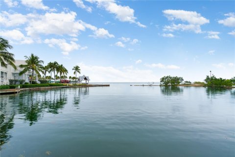 Touwnhouse à vendre à Marathon, Floride: 3 chambres, 122.63 m2 № 2154030 - photo 18