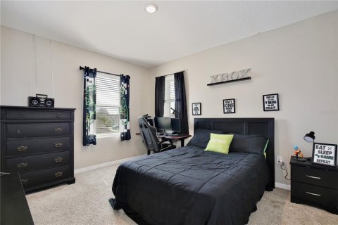 House in DeBary, Florida 5 bedrooms, 262.91 sq.m. № 1552785 - photo 23