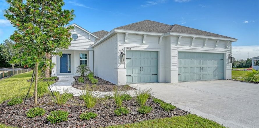 House in Parrish, Florida 3 bedrooms, 214.51 sq.m. № 2428821