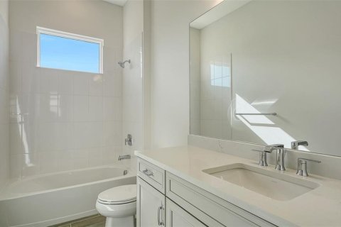 House in Parrish, Florida 3 bedrooms, 214.51 sq.m. № 2428821 - photo 25
