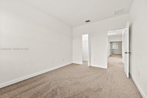 Touwnhouse à vendre à Homestead, Floride: 3 chambres, 160.91 m2 № 2263230 - photo 23