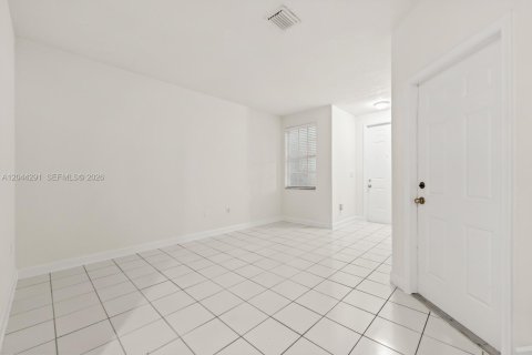 Touwnhouse à vendre à Homestead, Floride: 3 chambres, 160.91 m2 № 2263230 - photo 4