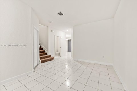 Touwnhouse à vendre à Homestead, Floride: 3 chambres, 160.91 m2 № 2263230 - photo 3