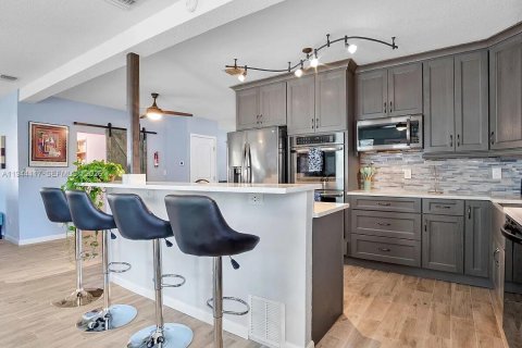 Villa ou maison à Wilton Manors, Floride 3 chambres, 152.73 m2 № 2005972