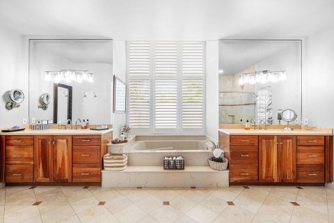 Villa ou maison à vendre à Boca Raton, Floride: 4 chambres, 279.54 m2 № 2251945 - photo 13