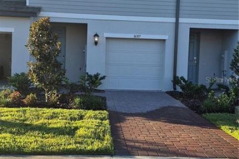 Touwnhouse à Clermont, Floride 3 chambres, 137.96 m2 № 2426002