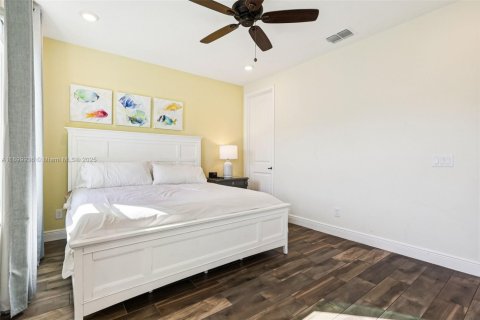 Купить таунхаус в Киссимми, Флорида 3 спальни, № 2014828 - фото 23