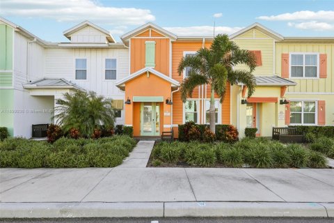 Таунхаус в Киссимми, Флорида 3 спальни № 2014828