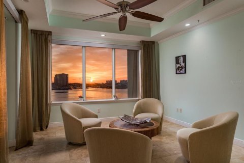 Condominio en venta en Clearwater, Florida, 3 dormitorios, 339.65 m2 № 1844928 - foto 15