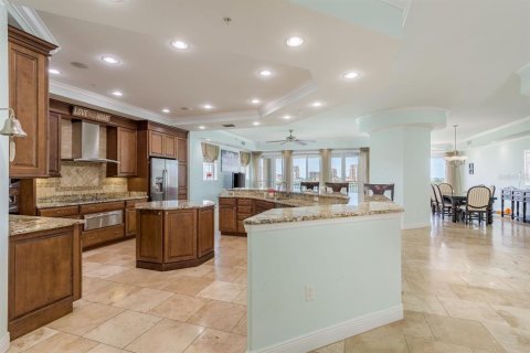 Condominio en venta en Clearwater, Florida, 3 dormitorios, 339.65 m2 № 1844928 - foto 5