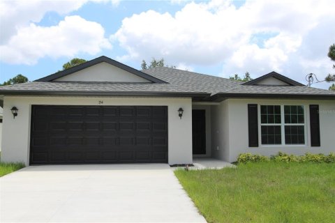 House in Rotonda, Florida 4 bedrooms, 167.22 sq.m. № 2277622
