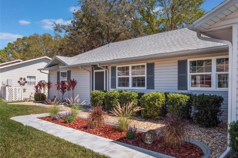 House in Leesburg, Florida 3 bedrooms, 198.16 sq.m. № 1572431 - photo 3