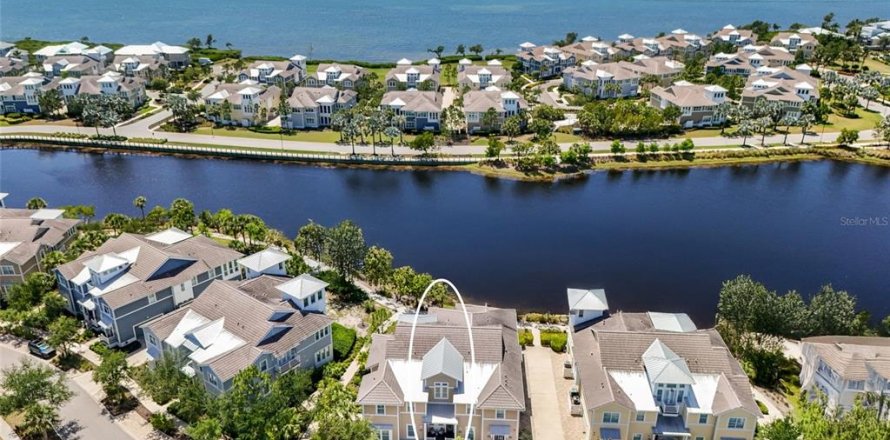 Condo in Bradenton, Florida, 3 bedrooms  № 2111631