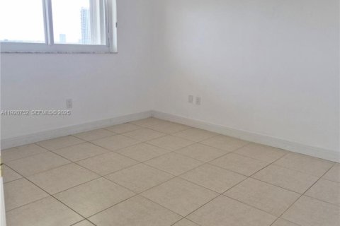 Купить кондоминиум в Авентура, Флорида 1 спальня, 71.35м2, № 1974805 - фото 30