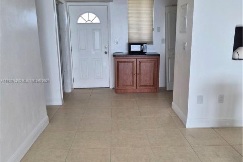 Купить кондоминиум в Авентура, Флорида 1 спальня, 71.35м2, № 1974805 - фото 9