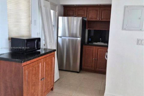 Купить кондоминиум в Авентура, Флорида 1 спальня, 71.35м2, № 1974805 - фото 10