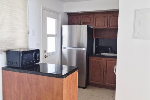 Купить кондоминиум в Авентура, Флорида 1 спальня, 71.35м2, № 1974805 - фото 20